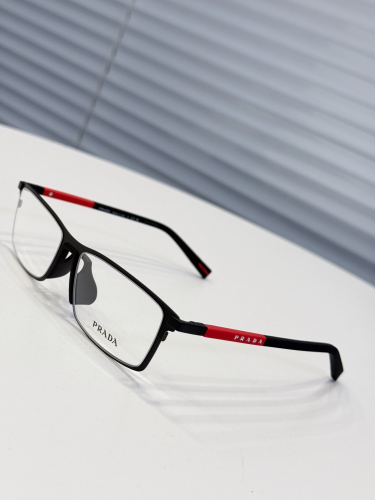 PRADA SUNGLASSES