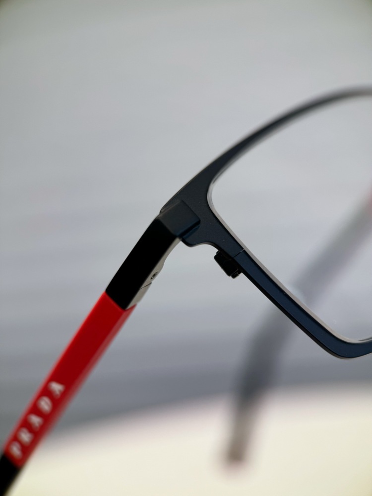 PRADA SUNGLASSES