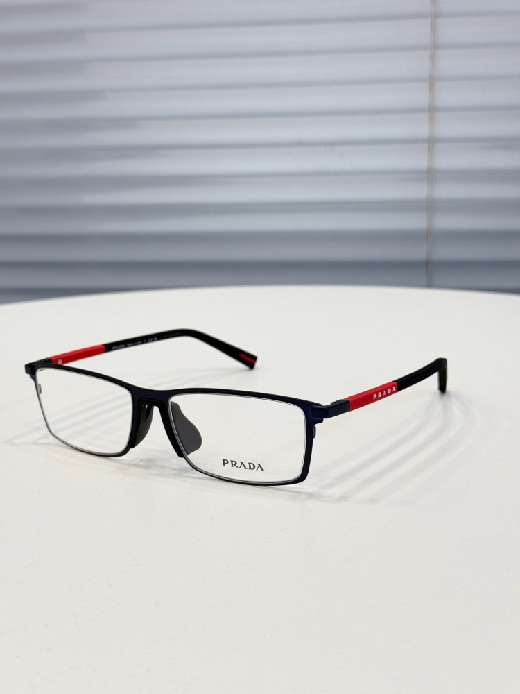 PRADA SUNGLASSES
