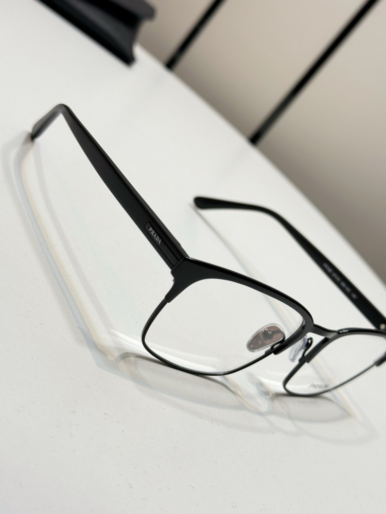 PRADA SUNGLASSES