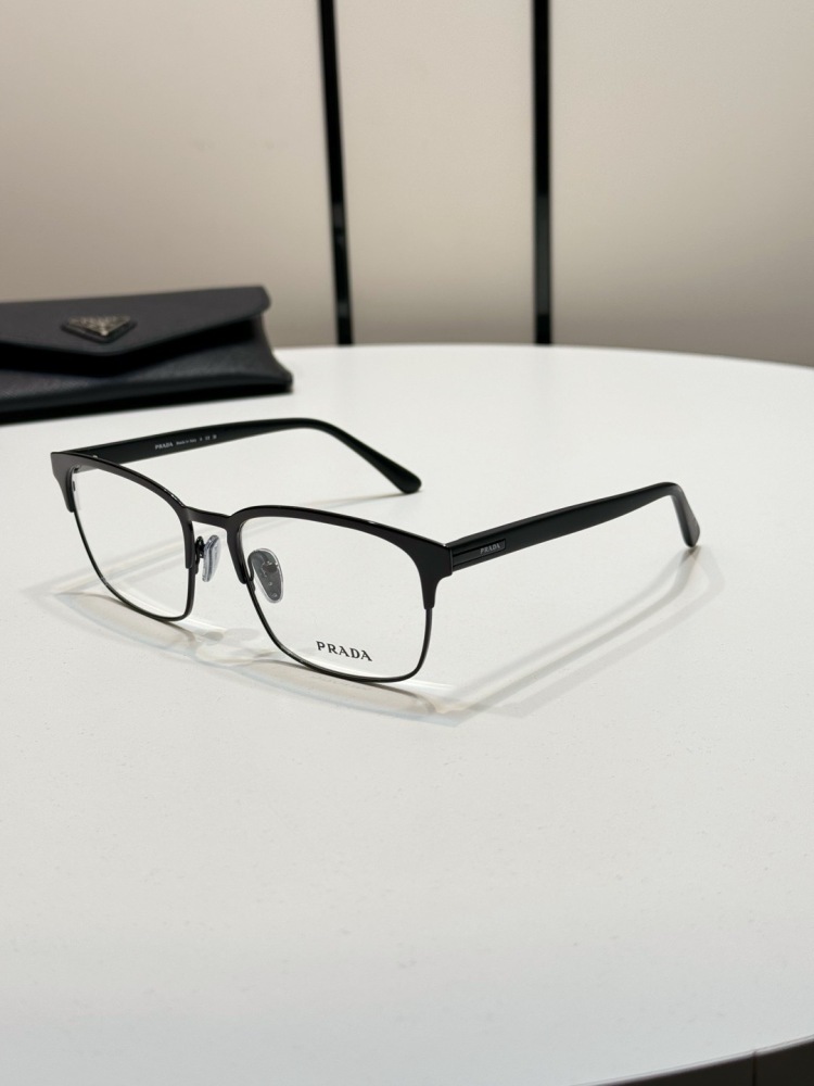 PRADA SUNGLASSES