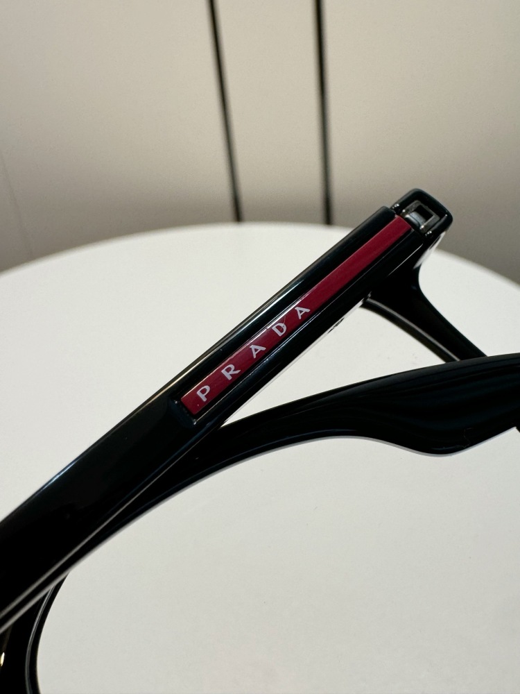 PRADA SUNGLASSES