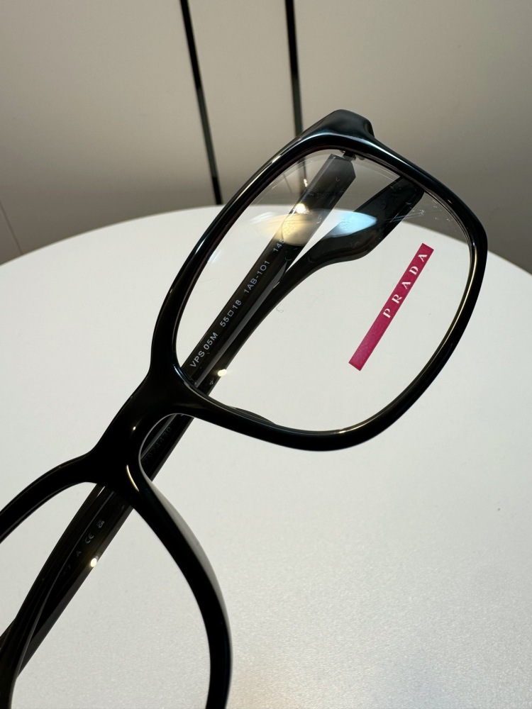 PRADA SUNGLASSES
