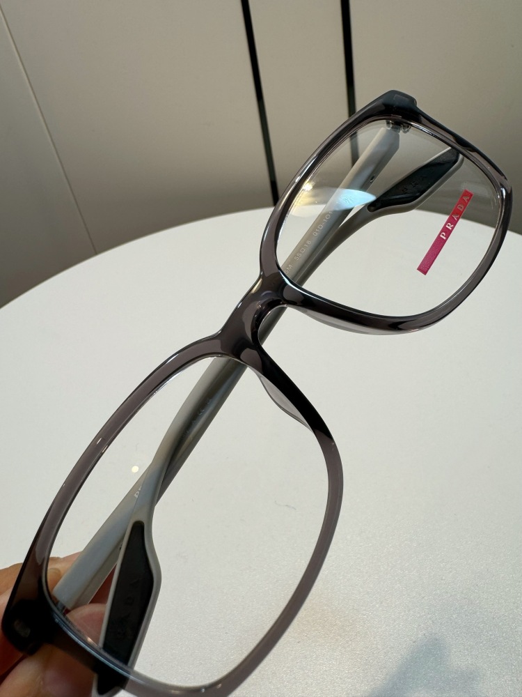 PRADA SUNGLASSES