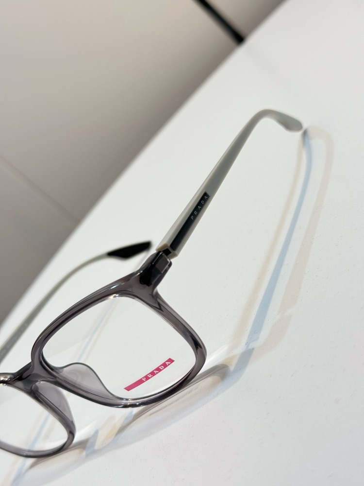 PRADA SUNGLASSES