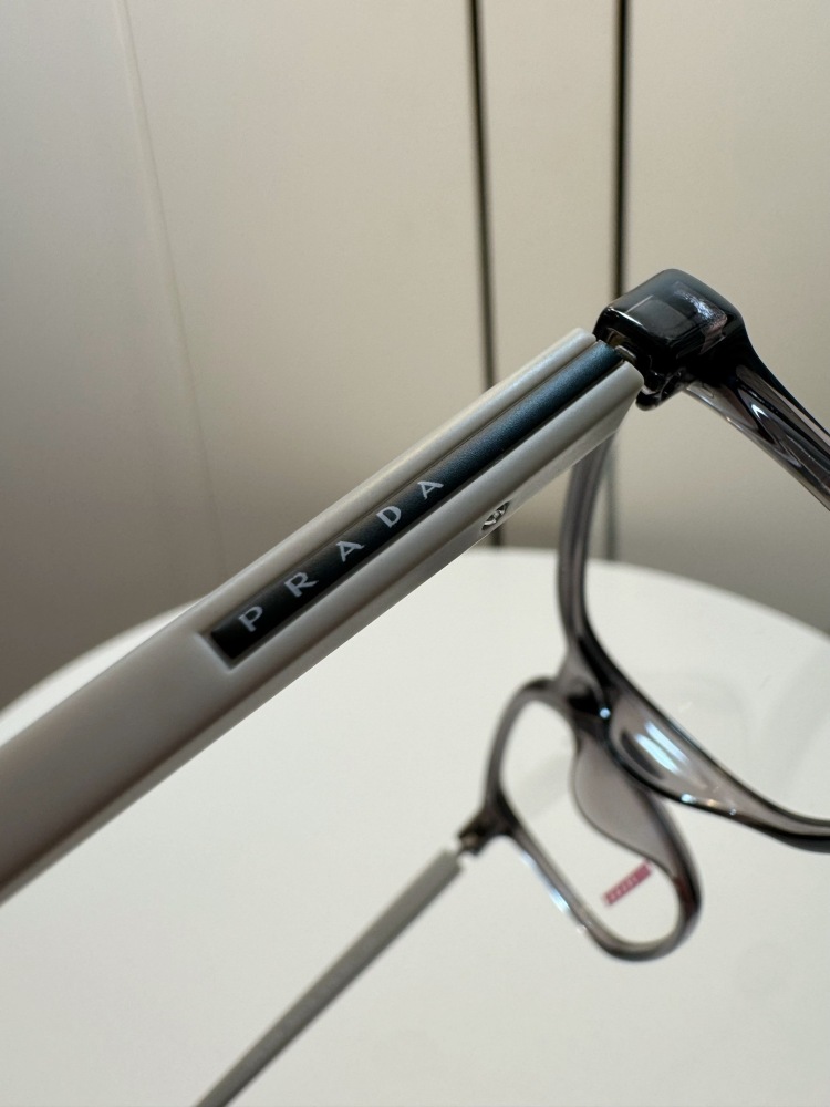 PRADA SUNGLASSES
