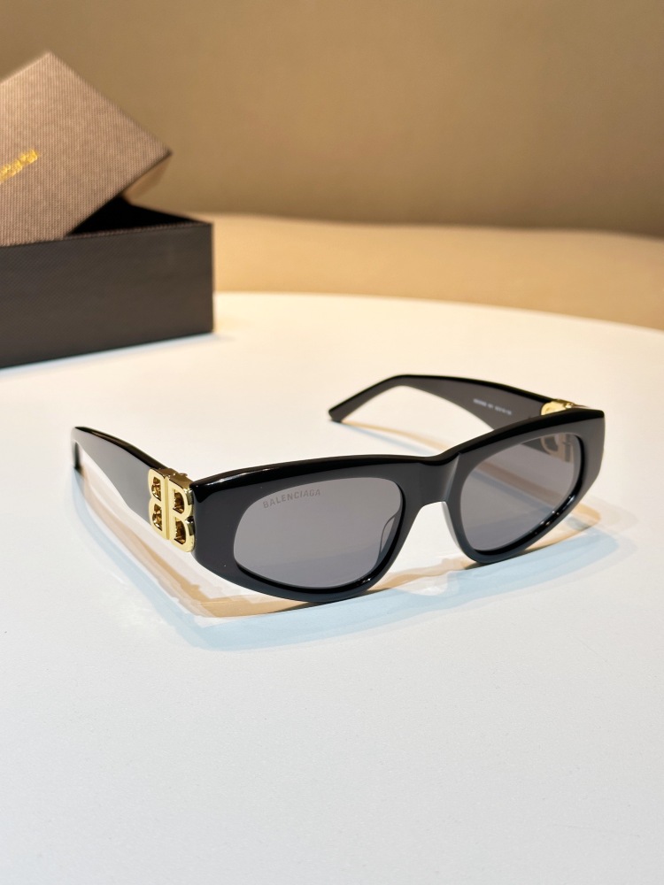 BALENCIAGA SUNGLASSES