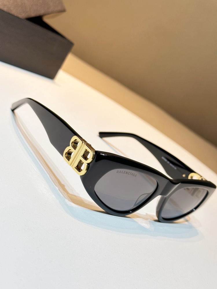 BALENCIAGA SUNGLASSES