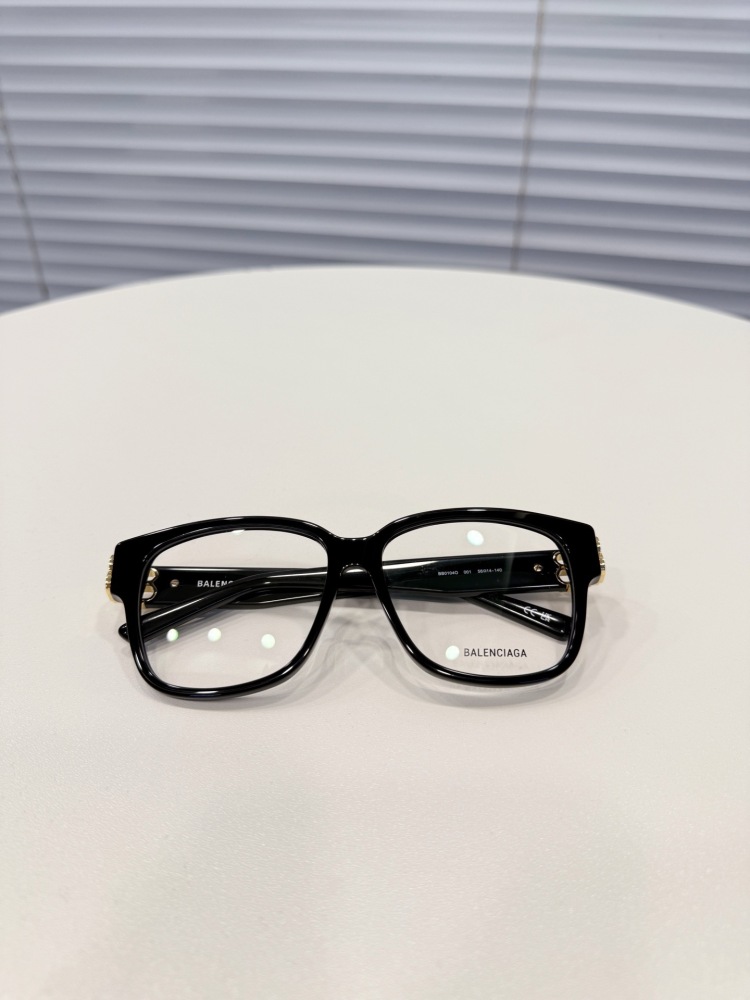 BALENCIAGA SUNGLASSES