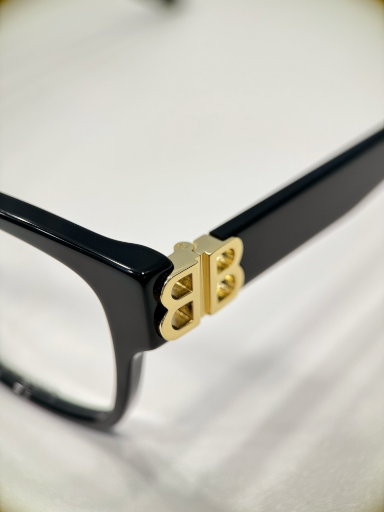 BALENCIAGA SUNGLASSES