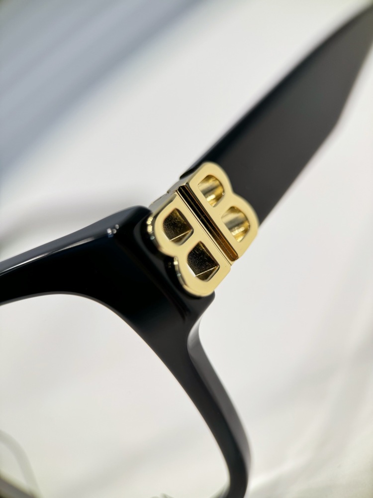 BALENCIAGA SUNGLASSES