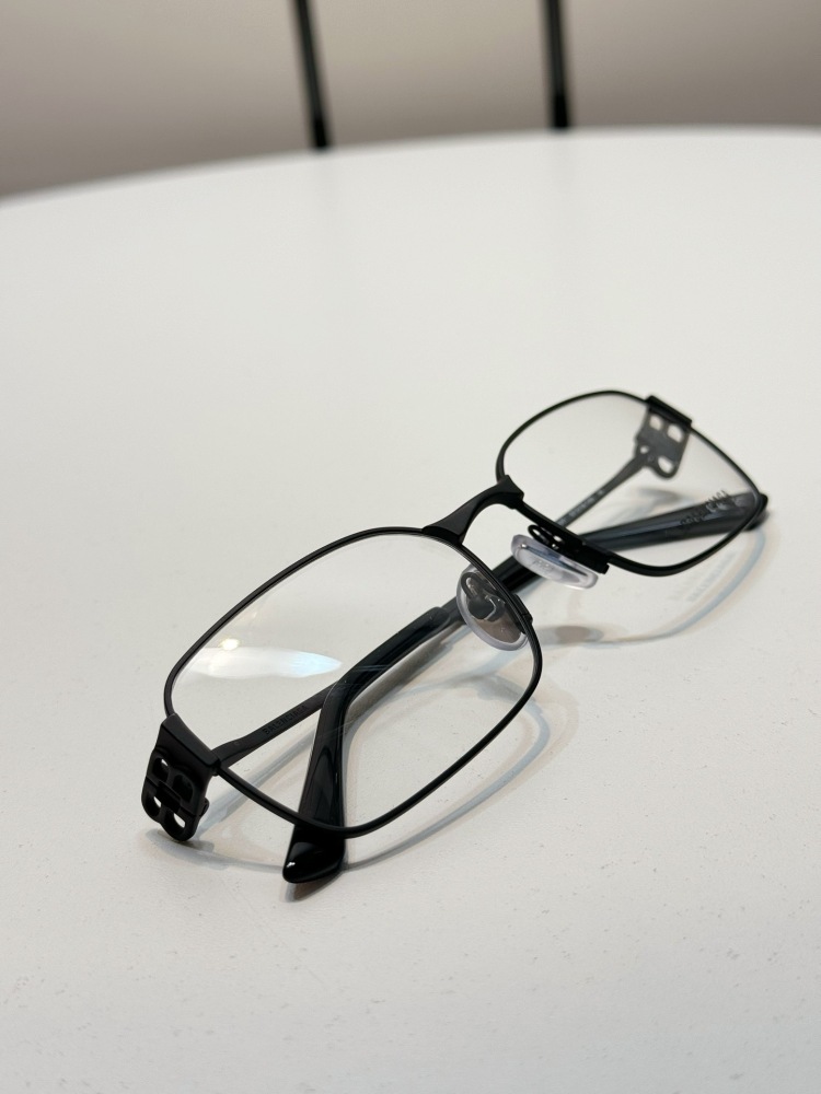 BALENCIAGA GLASSES