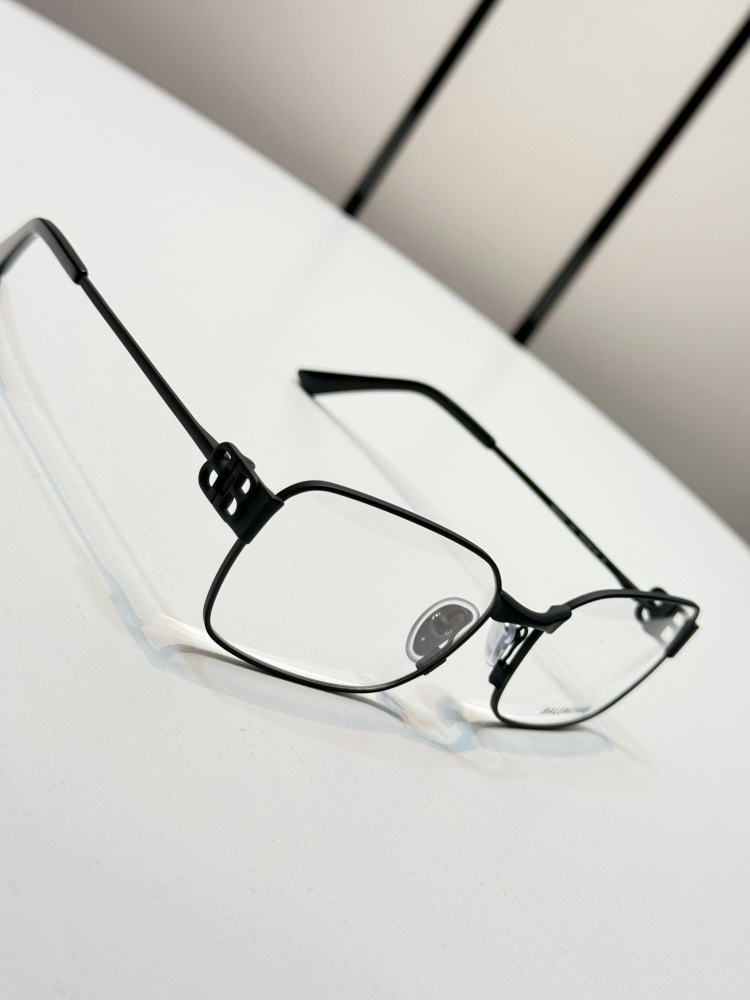 BALENCIAGA GLASSES