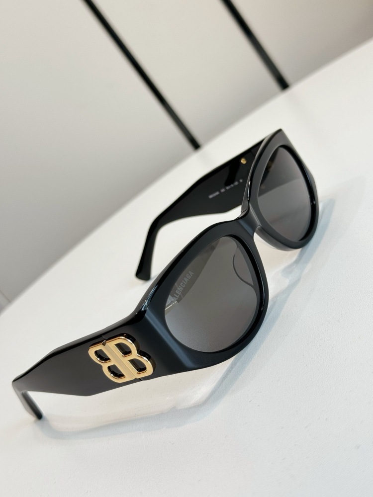 BALENCIAGA SUNGLASSES