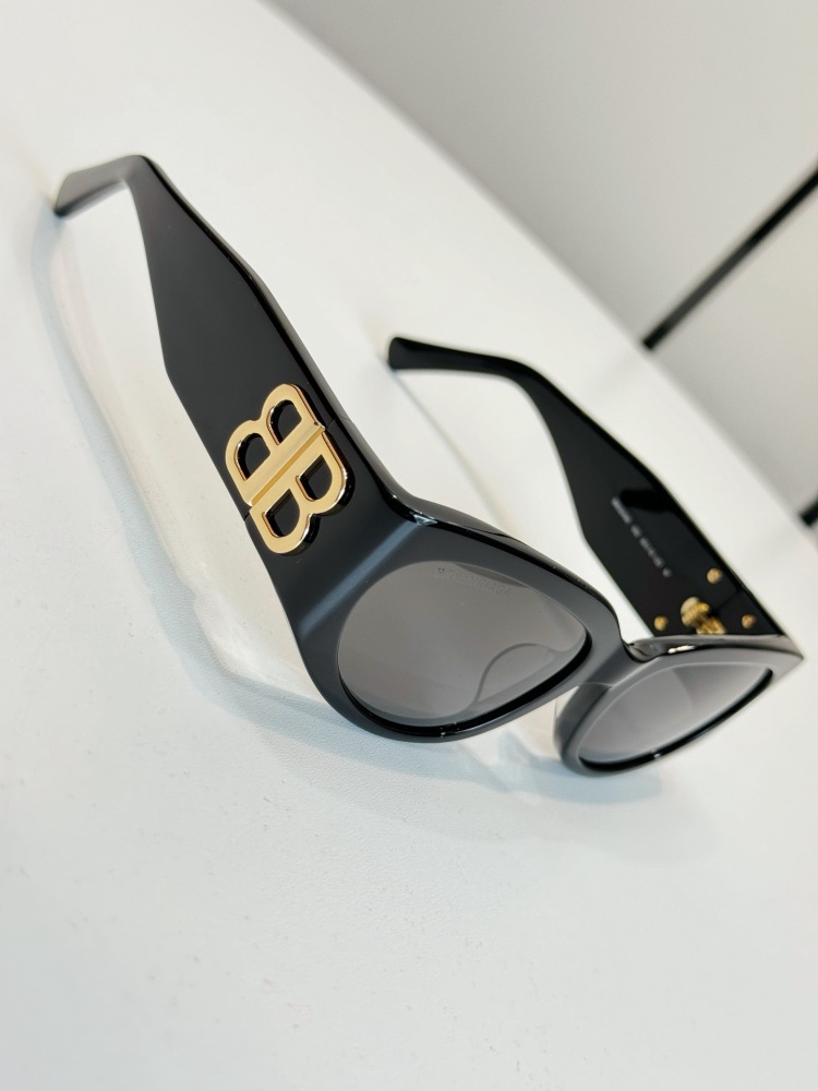 BALENCIAGA SUNGLASSES