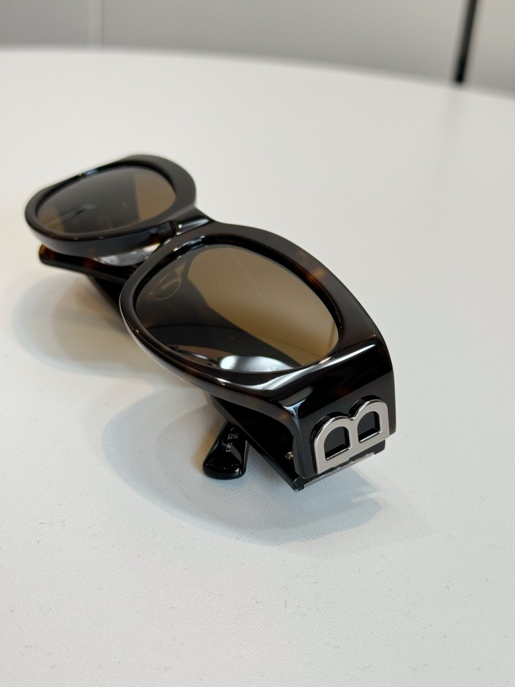 BALENCIAGA SUNGLASSES
