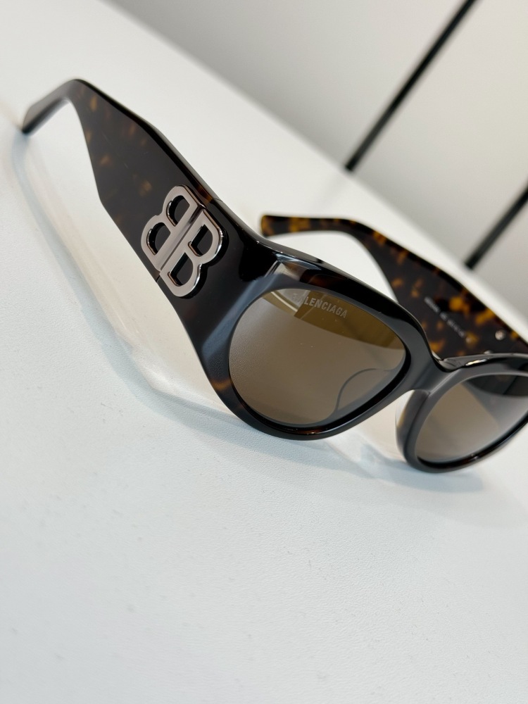 BALENCIAGA SUNGLASSES
