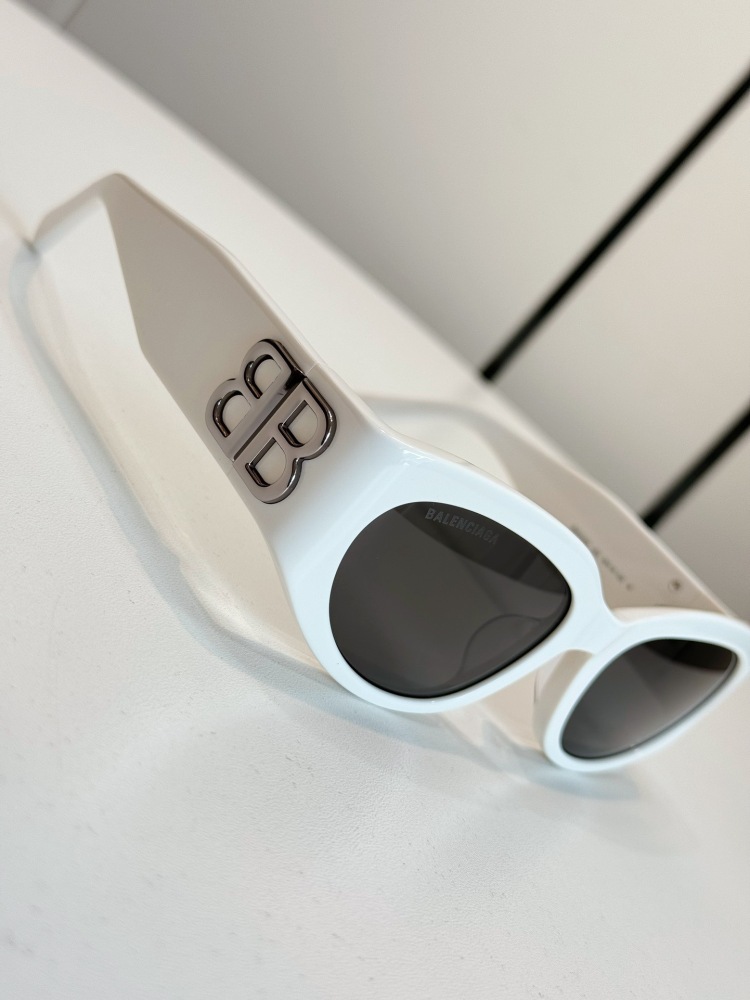 BALENCIAGA SUNGLASSES
