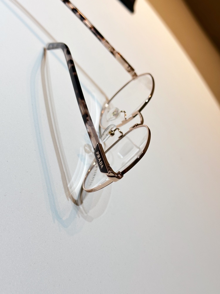 PRADA SUNGLASSES