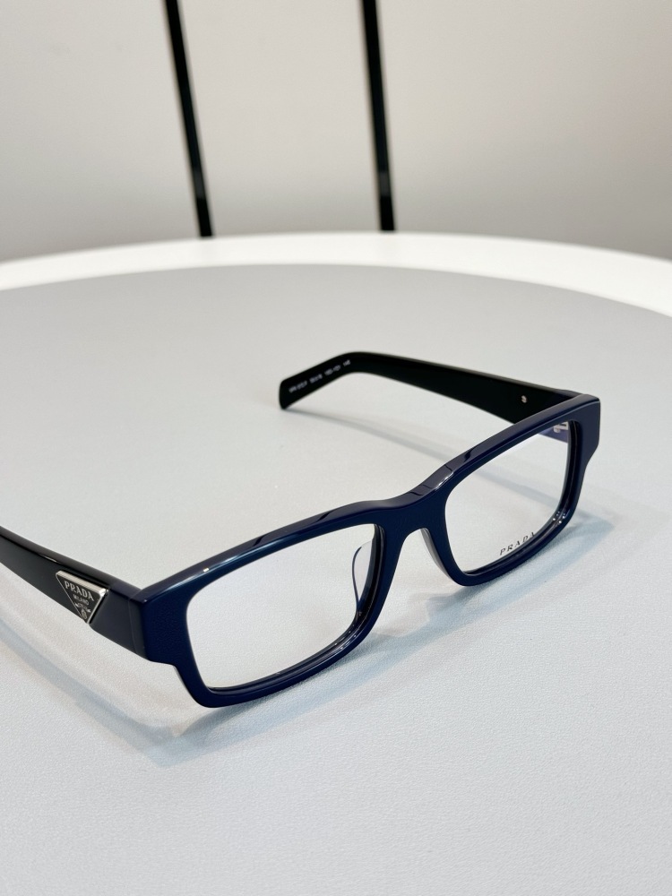 PRADA GLASSES