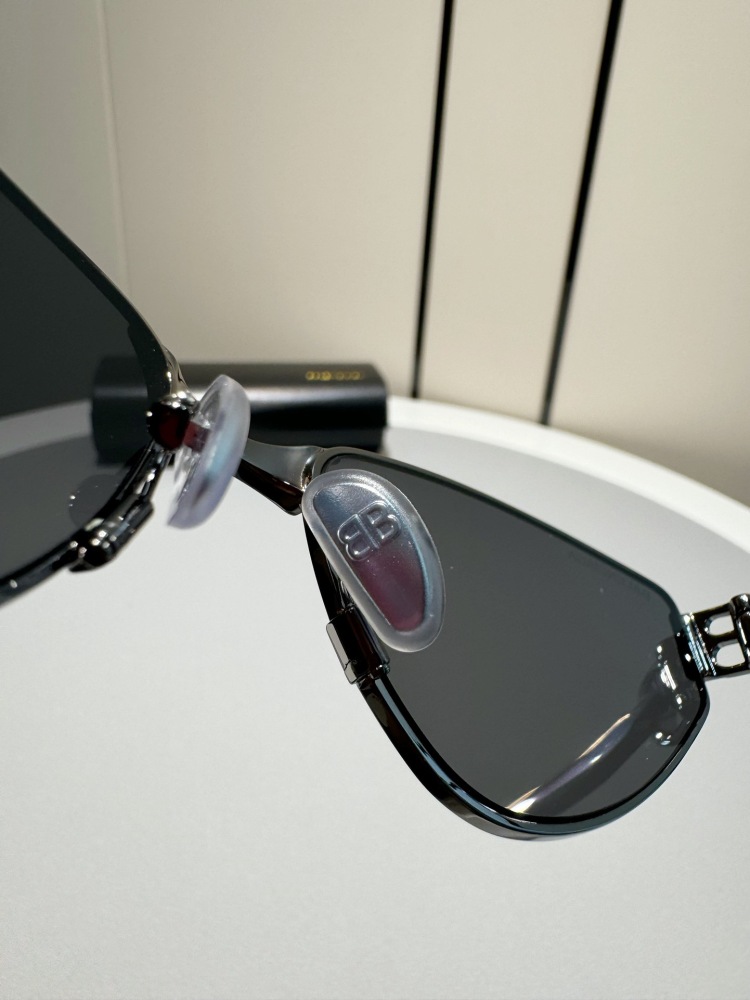 BALENCIAGA SUNGLASSES