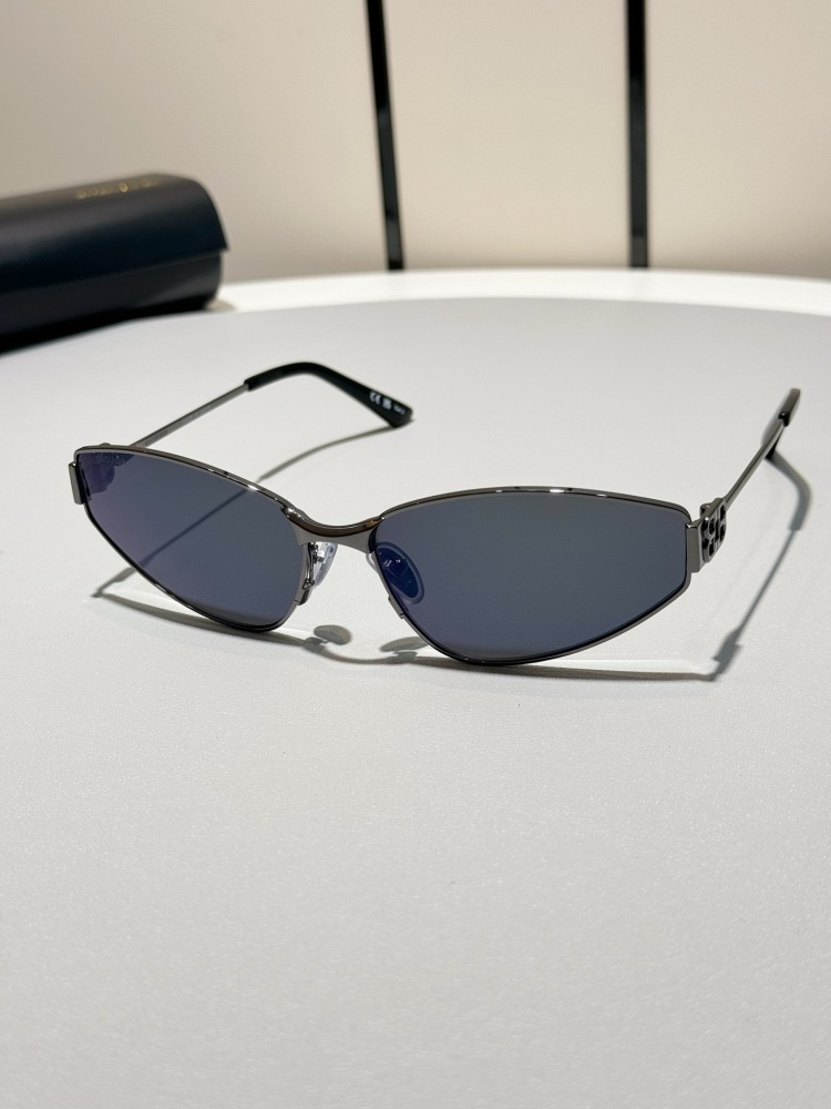 BALENCIAGA SUNGLASSES