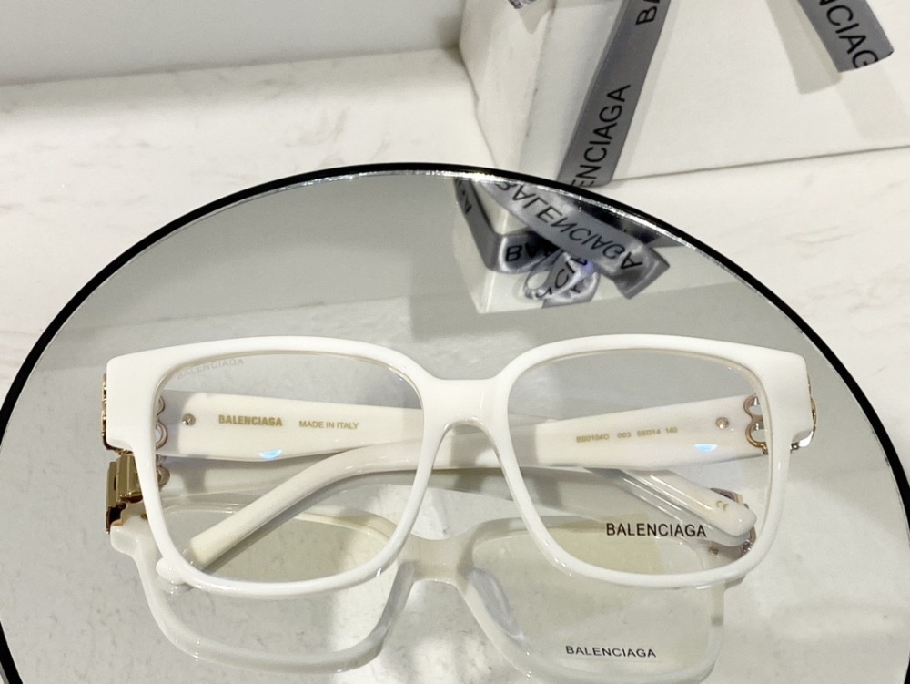 BALENCIAGA GLASSES