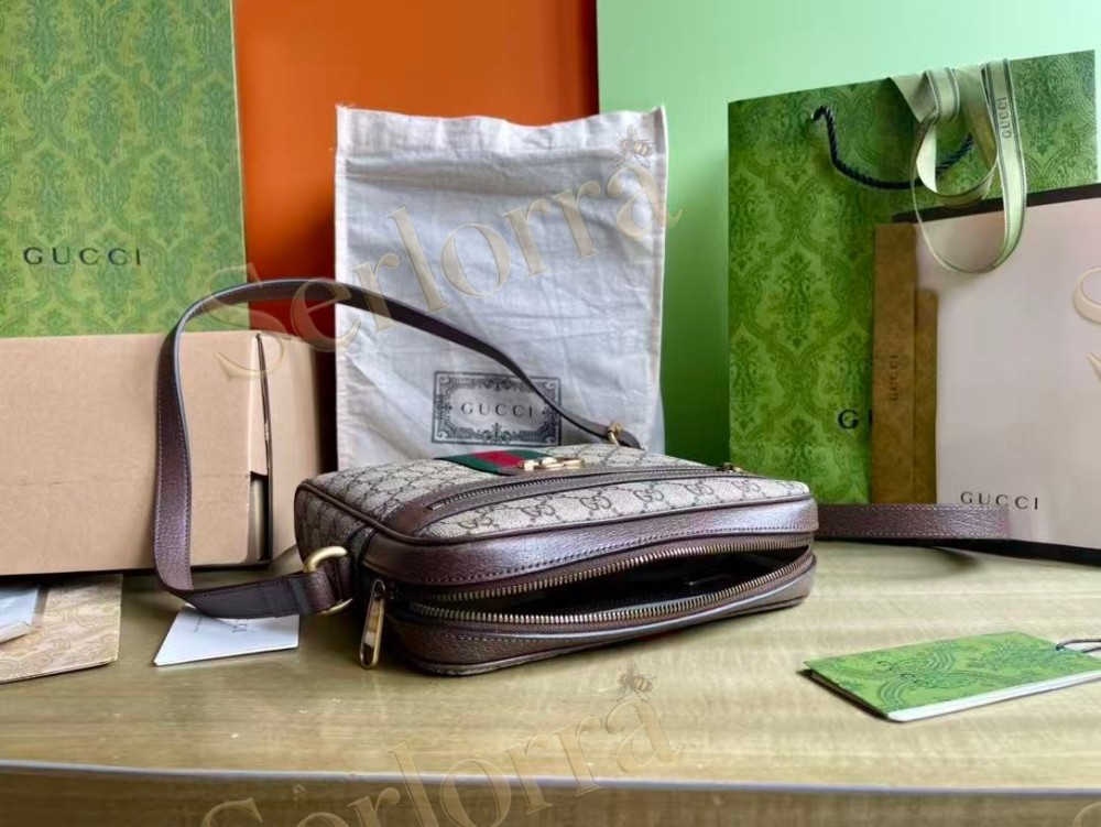 GUCCI OPHIDIA GG SMALL MESSENGER BAG