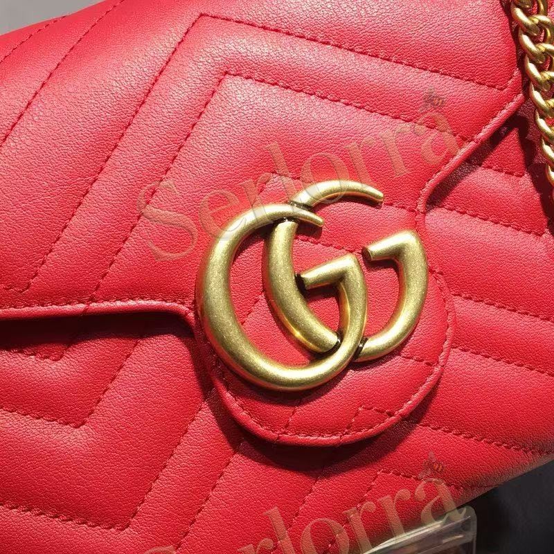 GUCCI GG MARMONT SUPER MINI BAG