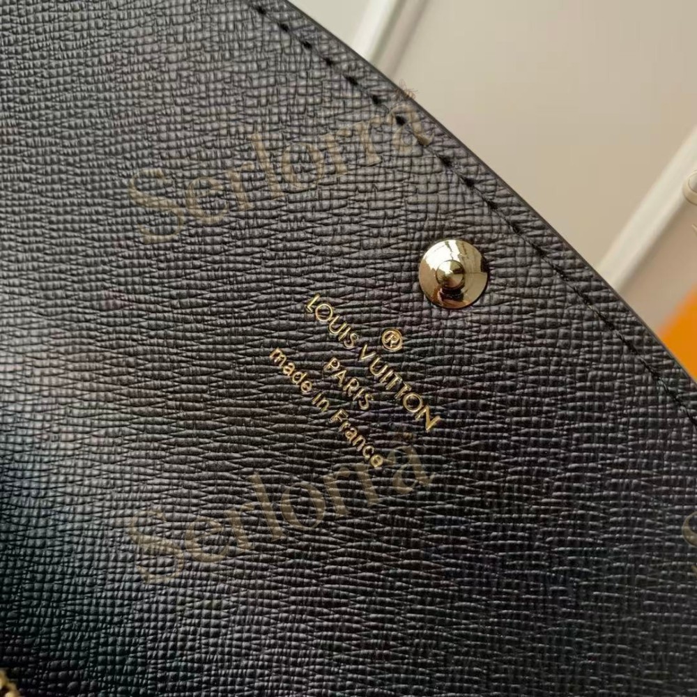 LOUIS VUITTON EMILIE WALLET