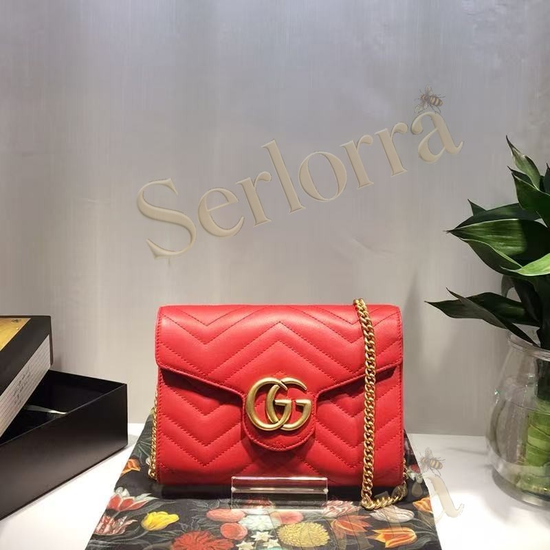 GUCCI GG MARMONT SUPER MINI BAG