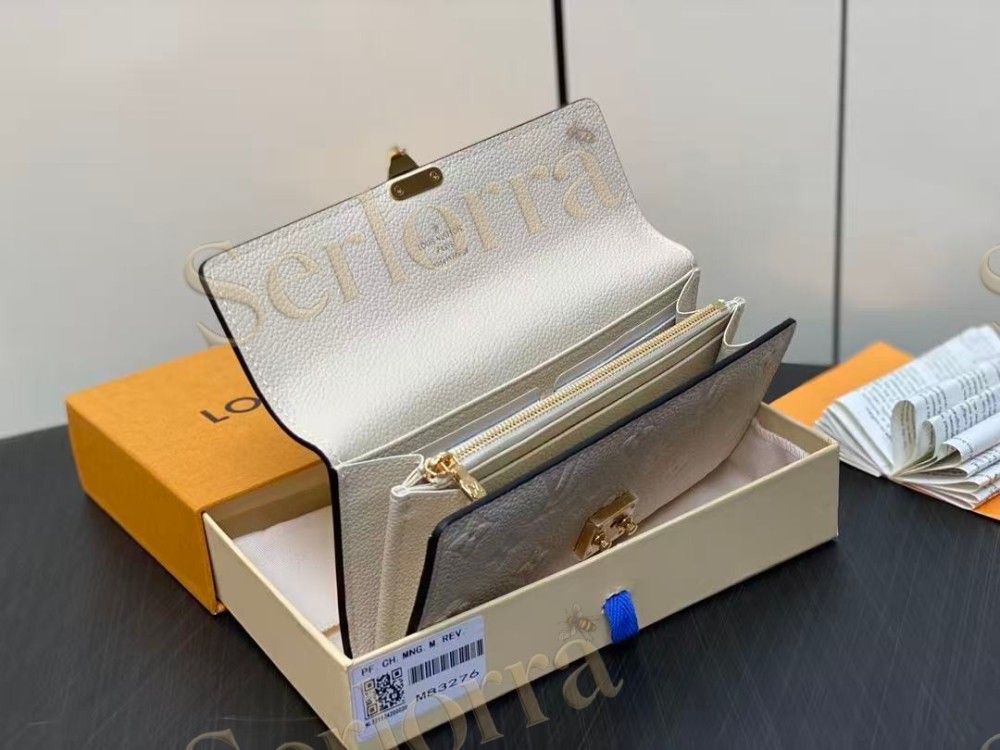 LOUIS VUITTON SARAH WALLET
