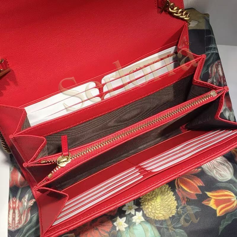 GUCCI GG MARMONT SUPER MINI BAG