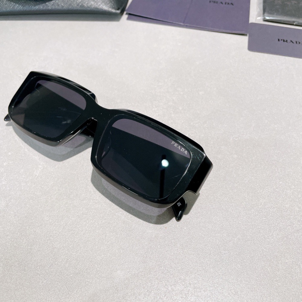 PRADA SUNGLASSES