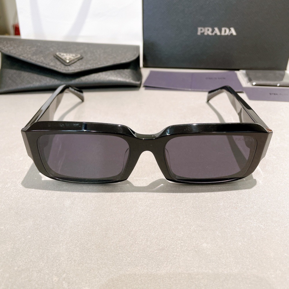 PRADA SUNGLASSES