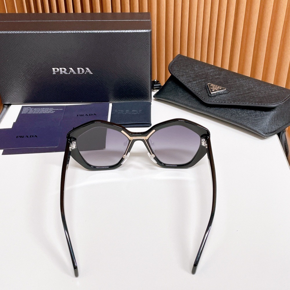 PRADA SUNGLASSES