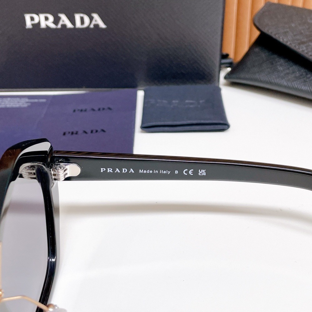 PRADA SUNGLASSES