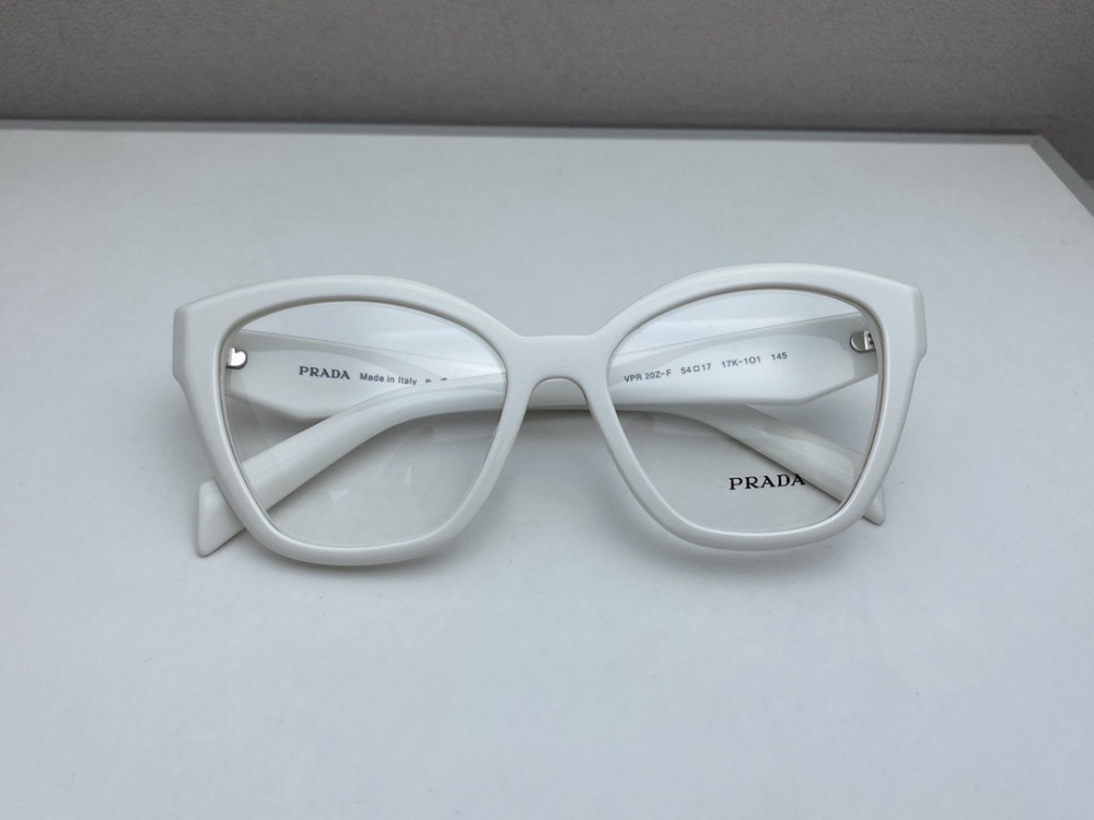 PRADA SUNGLASSES