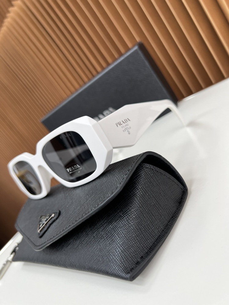 PRADA SUNGLASSES