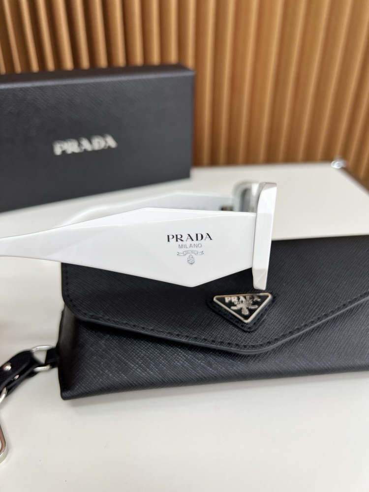 PRADA SUNGLASSES