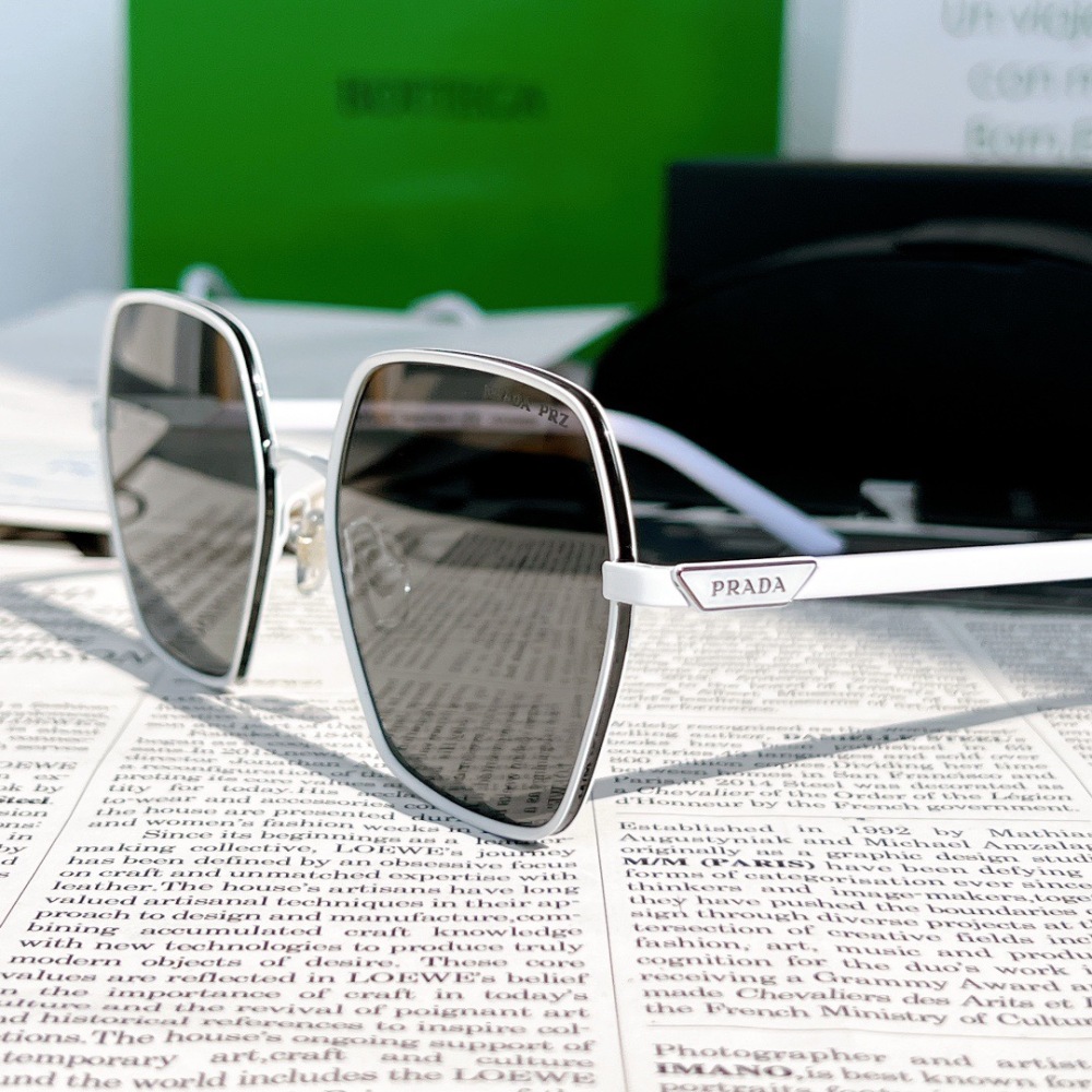 PRADA SUNGLASSES