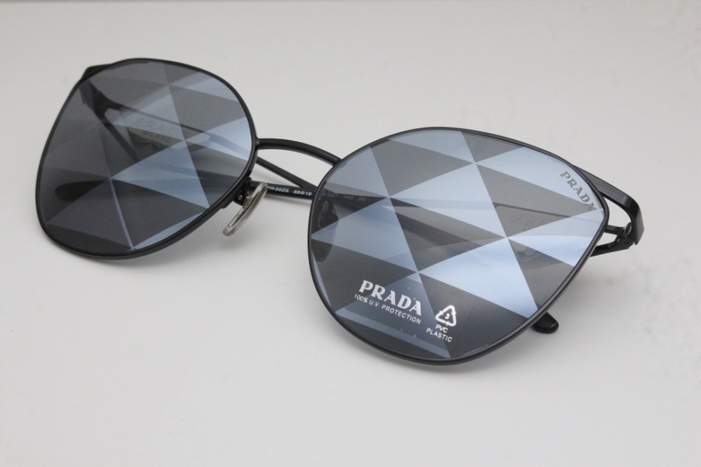 PRADA SUNGLASSES