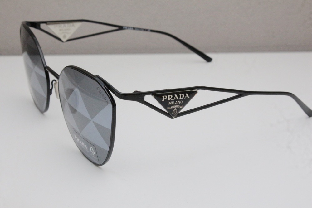 PRADA SUNGLASSES