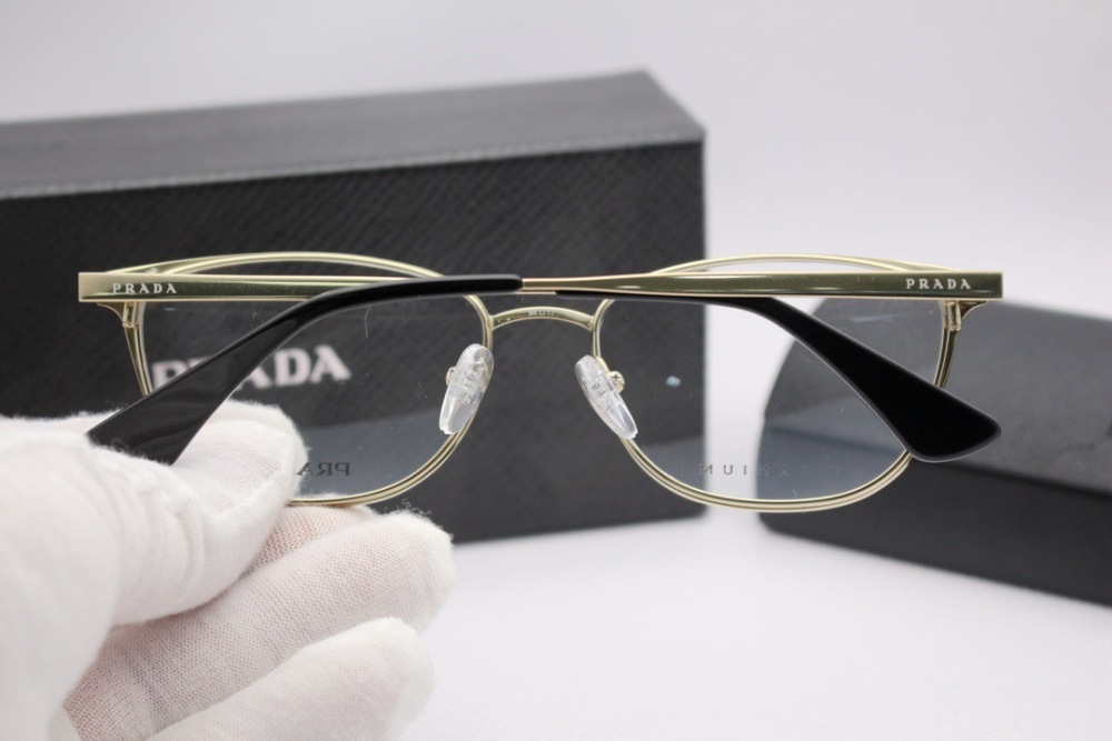 PRADA GLASSES
