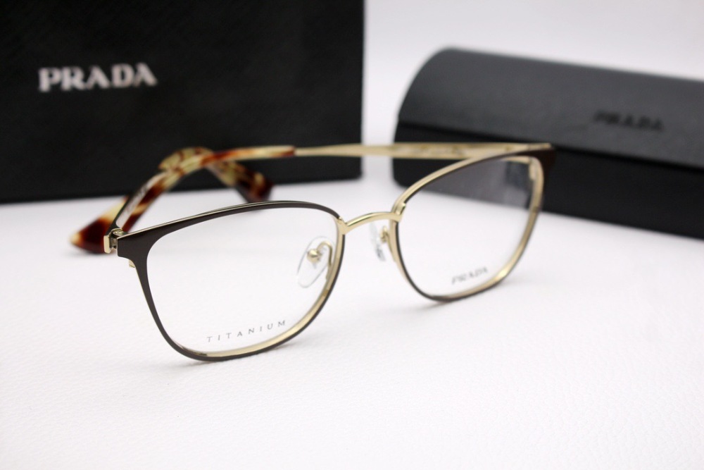 PRADA GLASSES