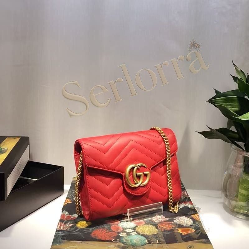 GUCCI GG MARMONT SUPER MINI BAG