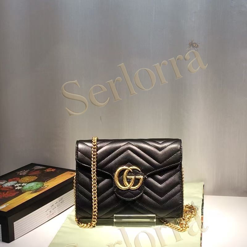GUCCI GG SUPREME WEB POUCH