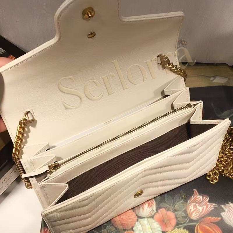 GUCCI GG MARMONT SUPER MINI BAG