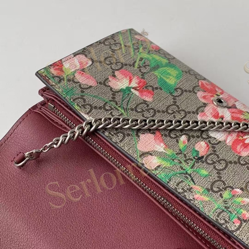 GUCCI DIONYSUS WALLET ON CHAIN