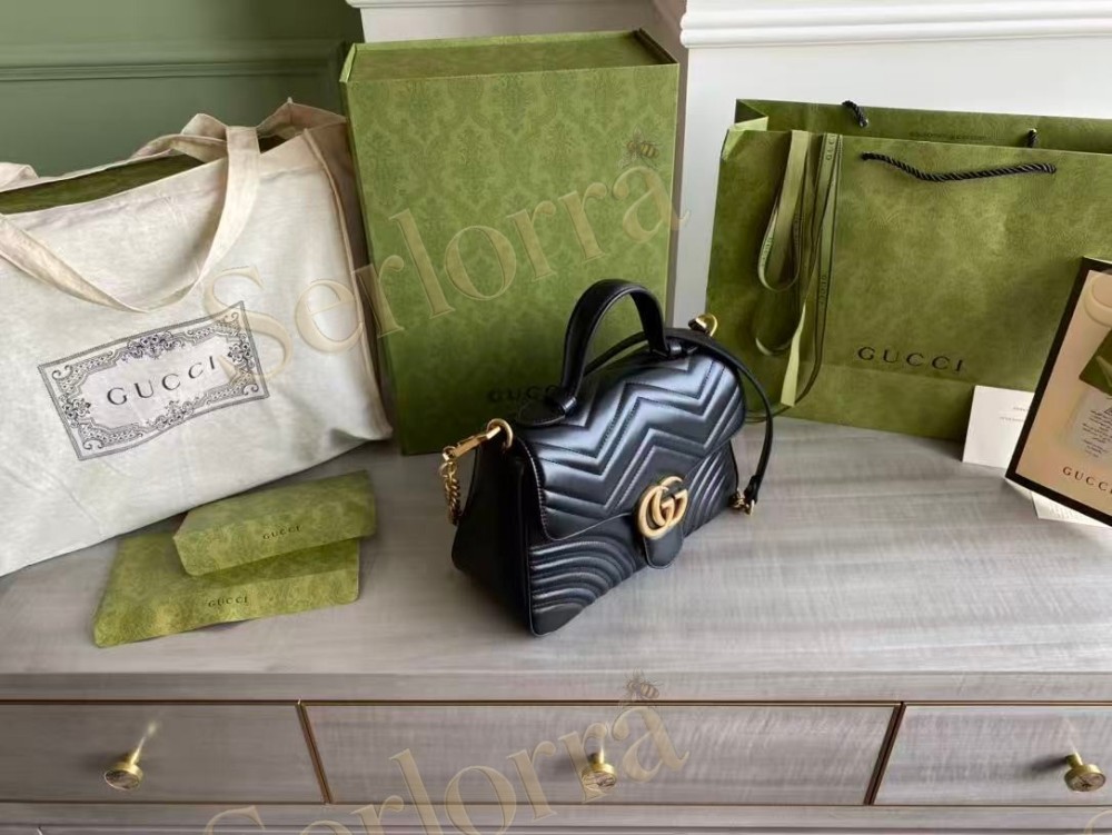 GUCCI GG MARMONT MEDIUM TOP HANDLE BAG